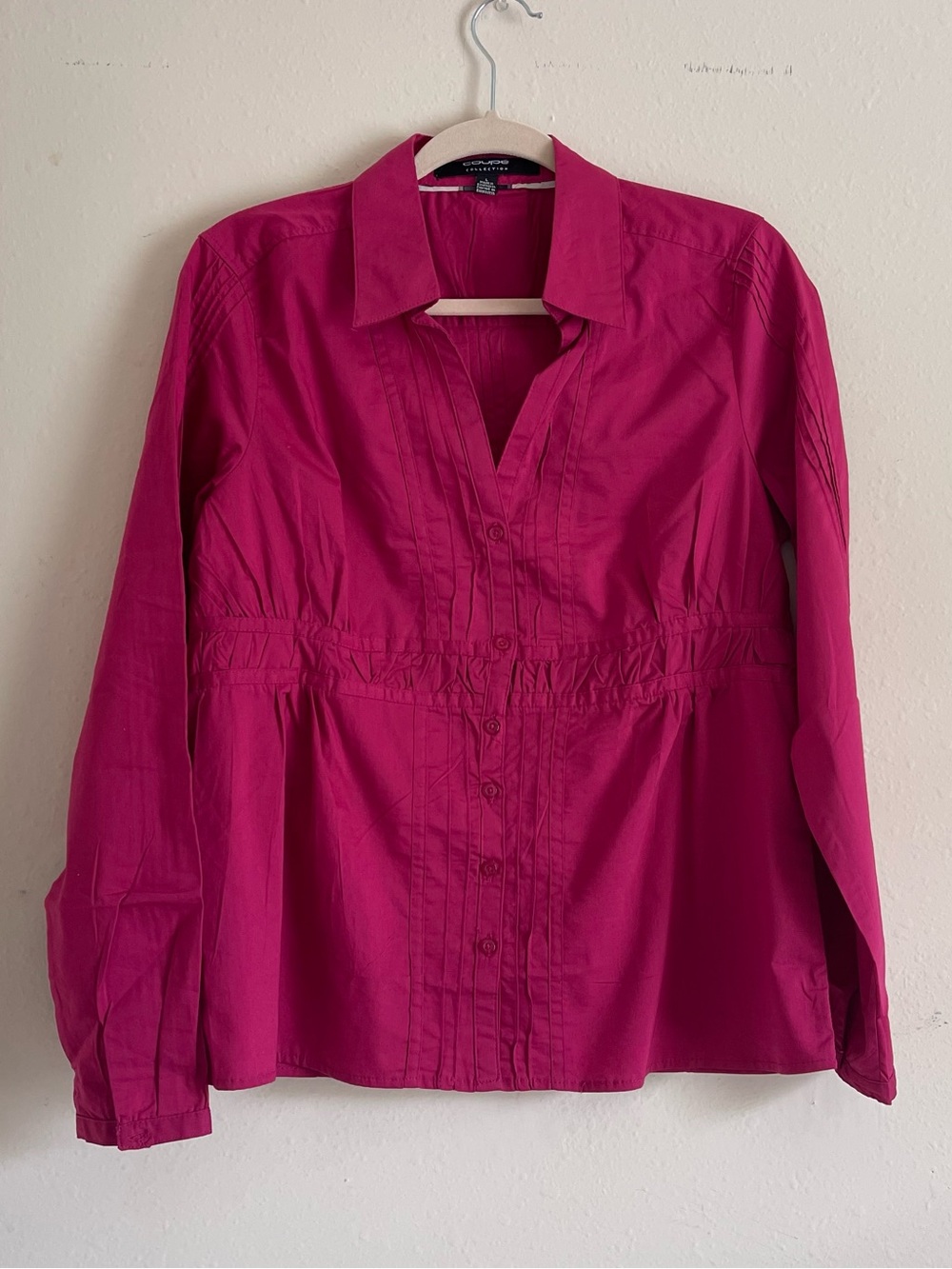 Classic Collared Button-Front Blouse in Magenta